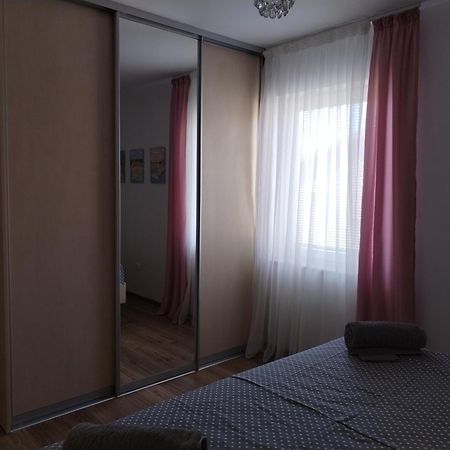 Family Apartment B&B Biograd Na Moru Buitenkant foto