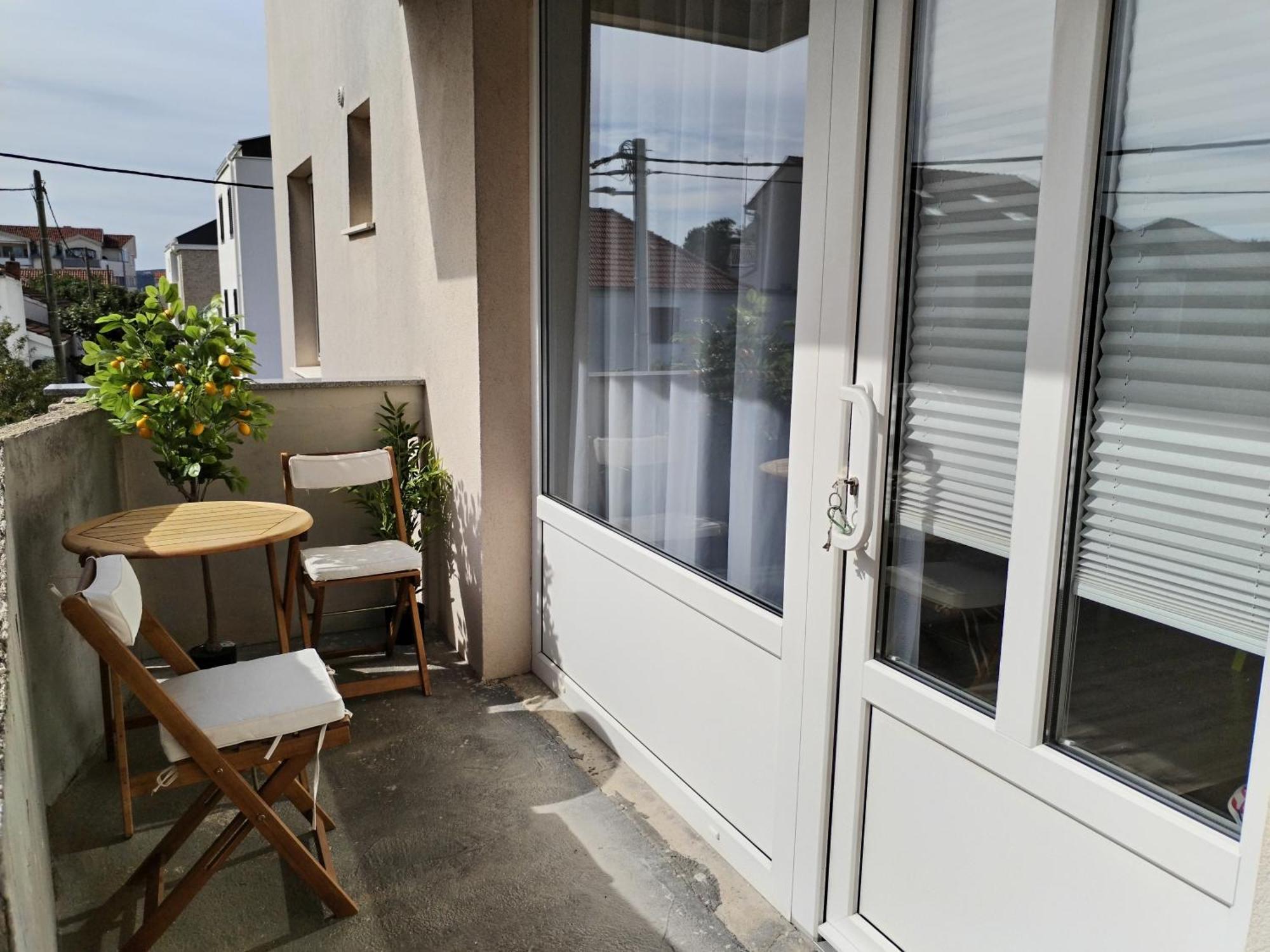 Family Apartment B&B Biograd Na Moru Buitenkant foto