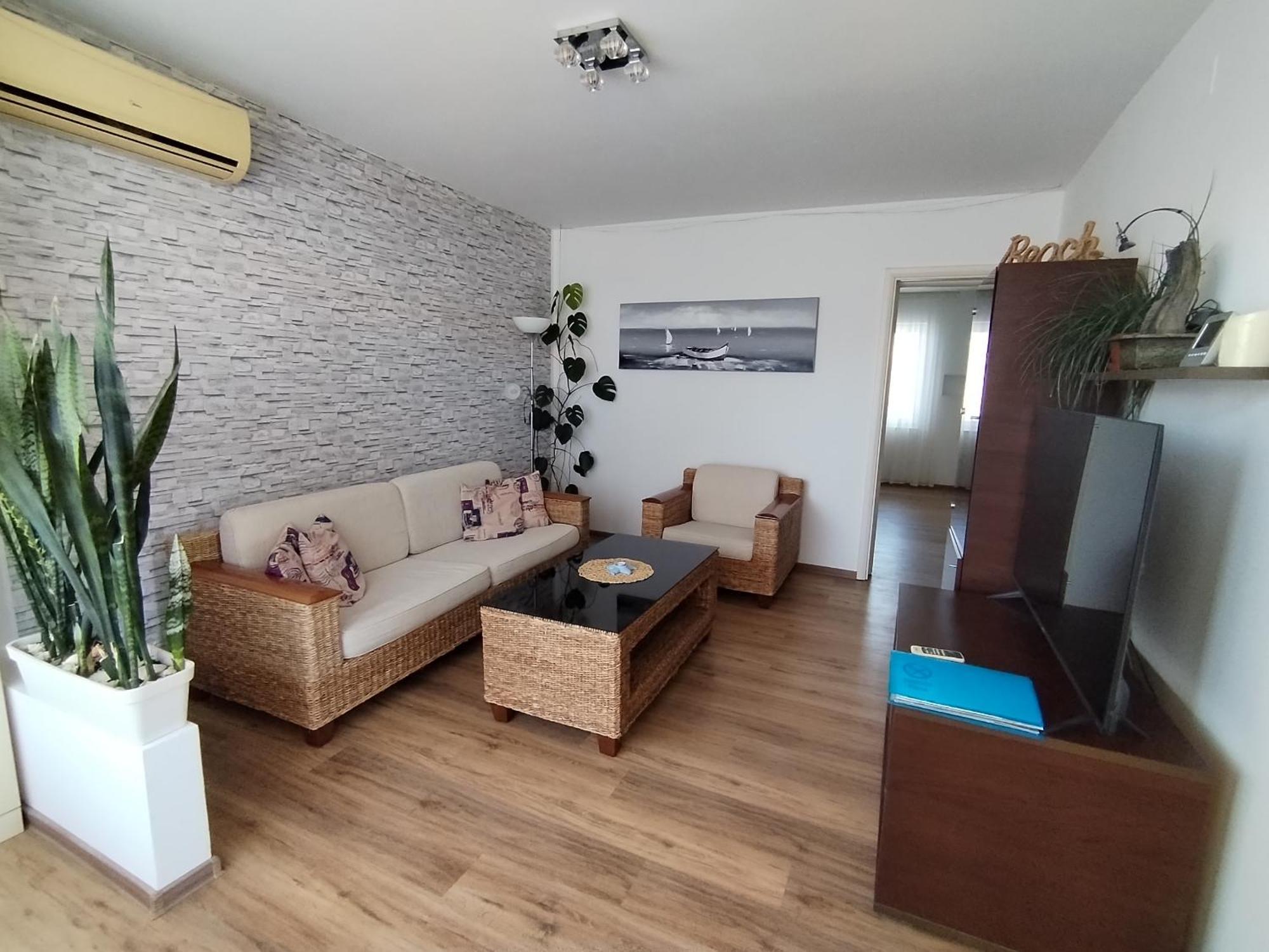 Family Apartment B&B Biograd Na Moru Buitenkant foto