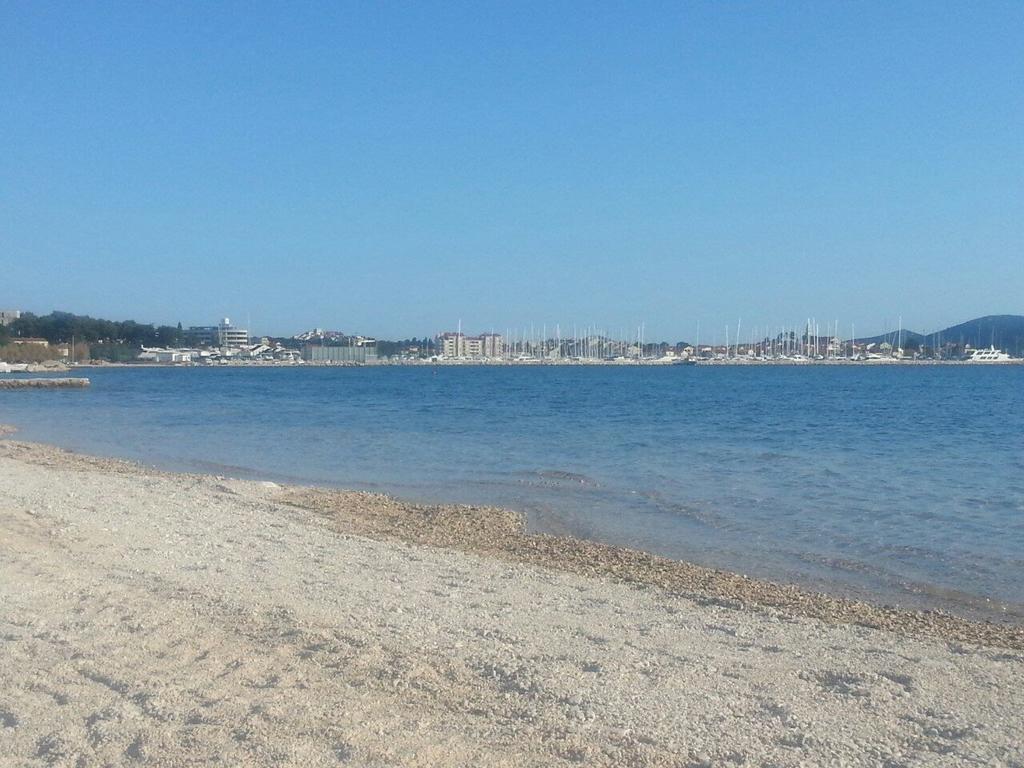 Family Apartment B&B Biograd Na Moru Buitenkant foto
